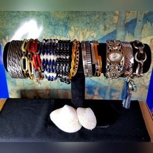 Jewelry, Bracelets total of 12